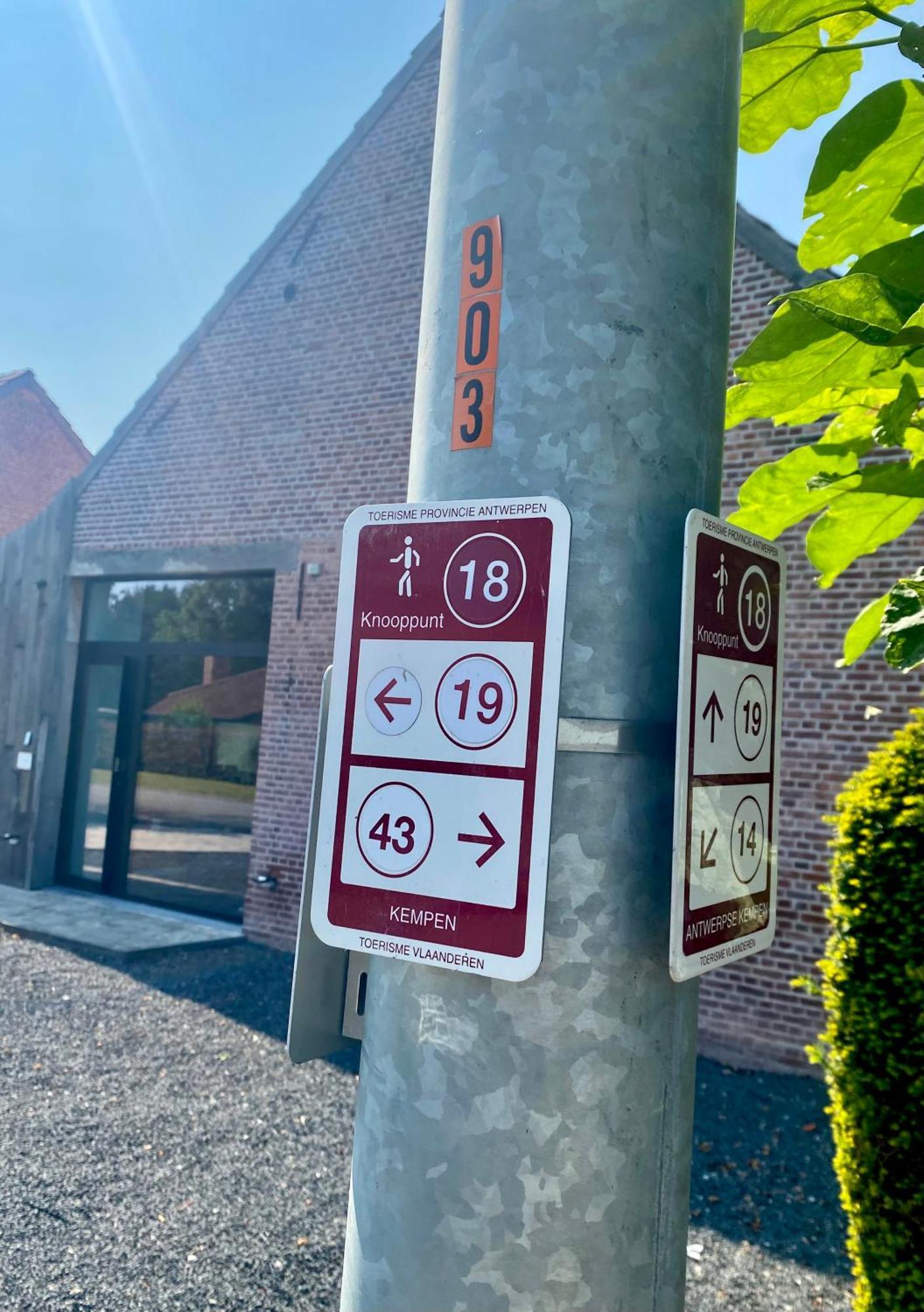 Hoeve De Kleinheide Dessel Exterior foto